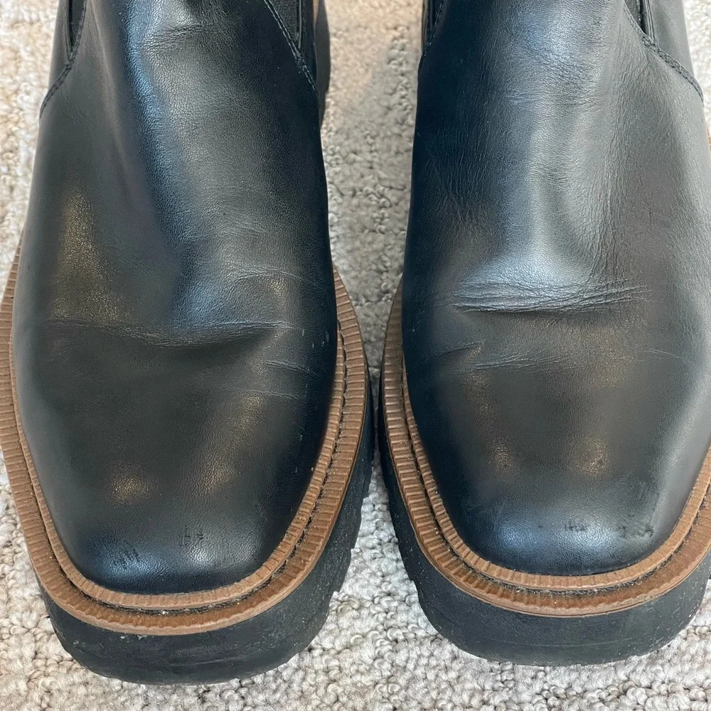 Sam Edelman Laguna Chelsea Boot, Lug Sole, Black Leather, Weatherproof, Sz 9.5 M - Picture 3 of 14